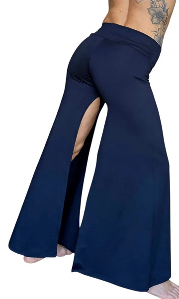 Leggings Nala con gambe larghe e spacco interno.
